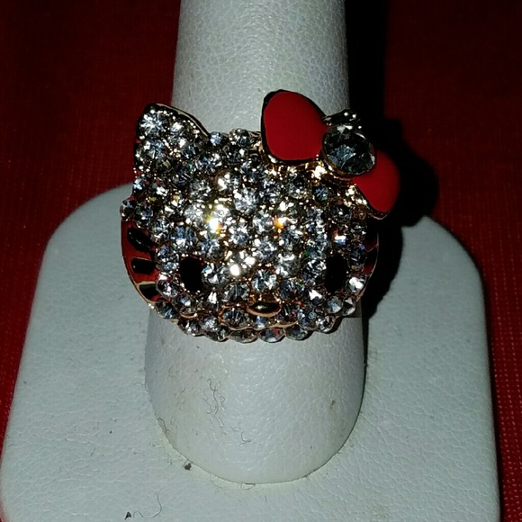 Hello kitty crystal ring - Picture 1 of 4