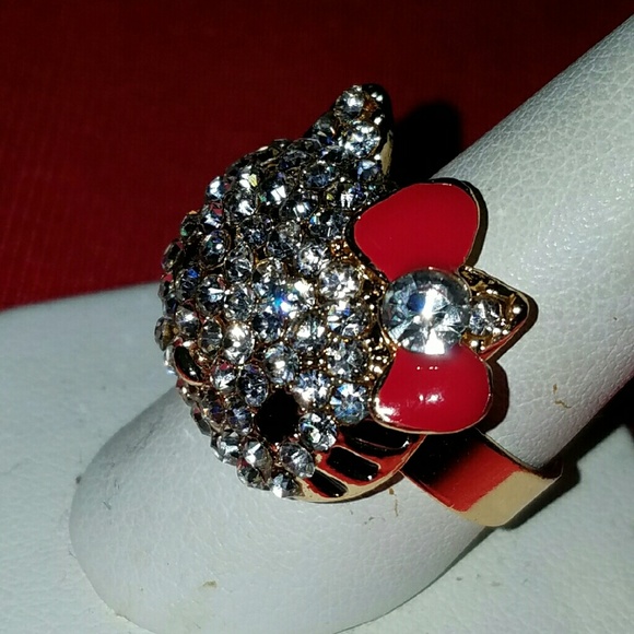Hello kitty crystal ring - Picture 3 of 4