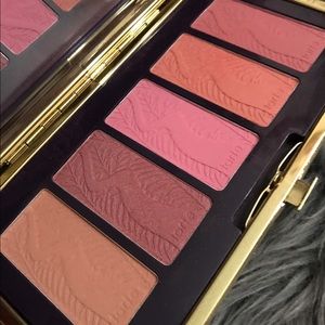 Tarte Pin Up girl 12-hr blush palette