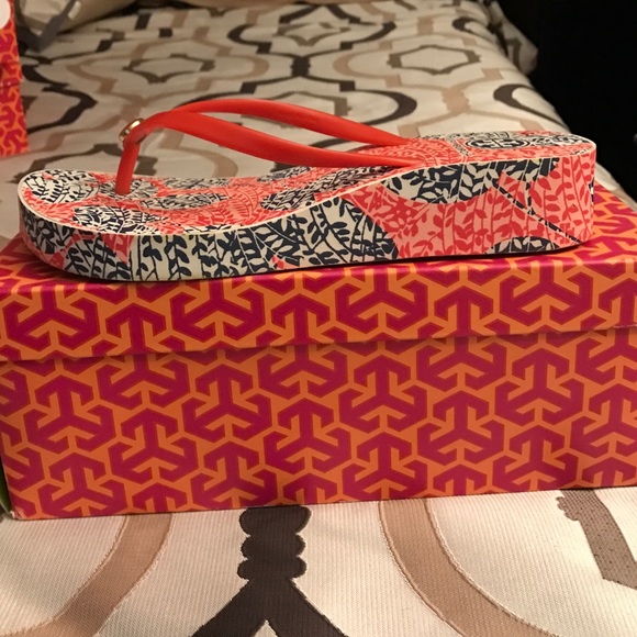 Tory Burch - Picture 3 of 4