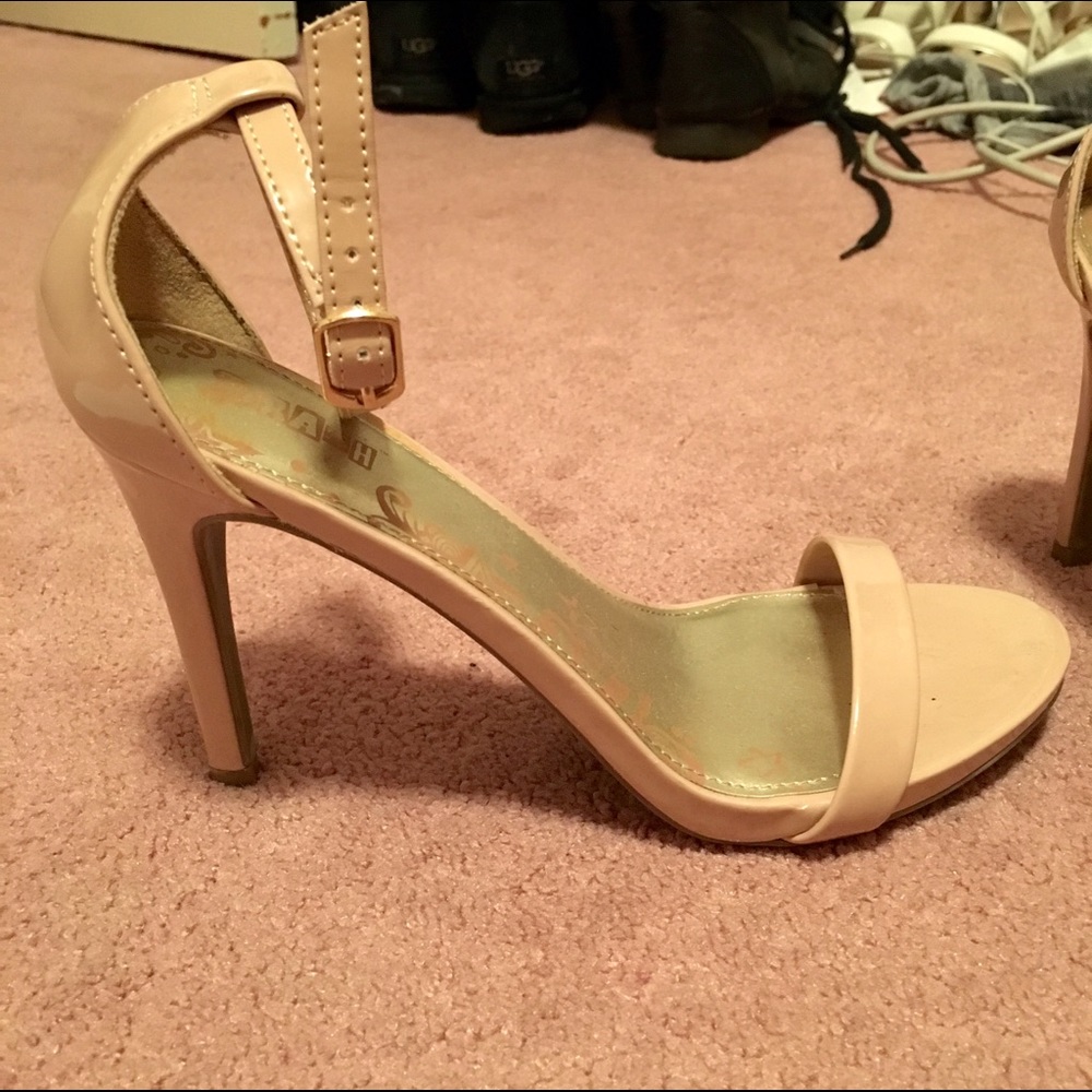 Hardly Worn Size 6.5 Barely There Pumps - image 2