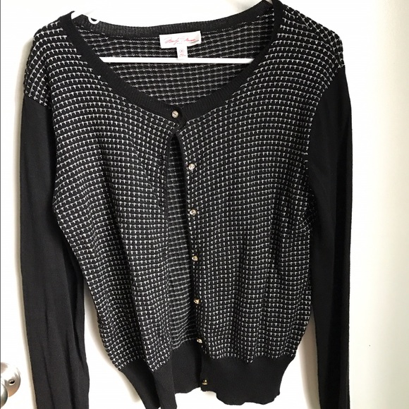 Black and silver cardigan. - Picture 1 of 2