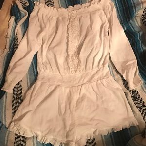 RIPCURL white flowy romper