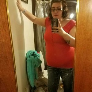 Meet your Posher, Dana