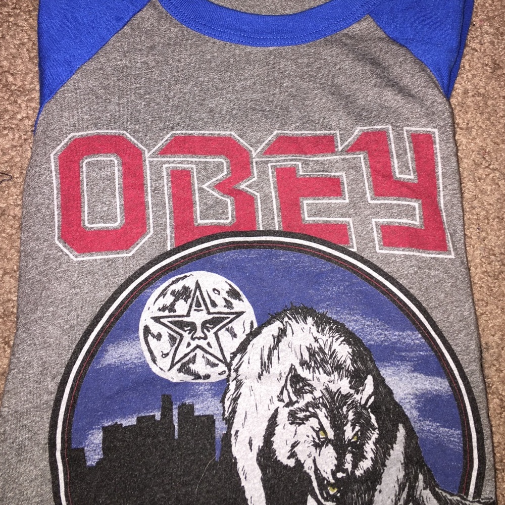 Obey baseball tee