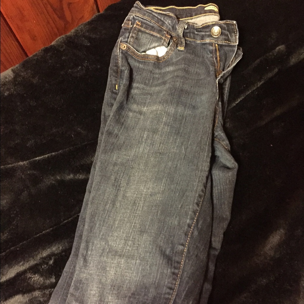 Old navy size 4 long sweetheart jeans