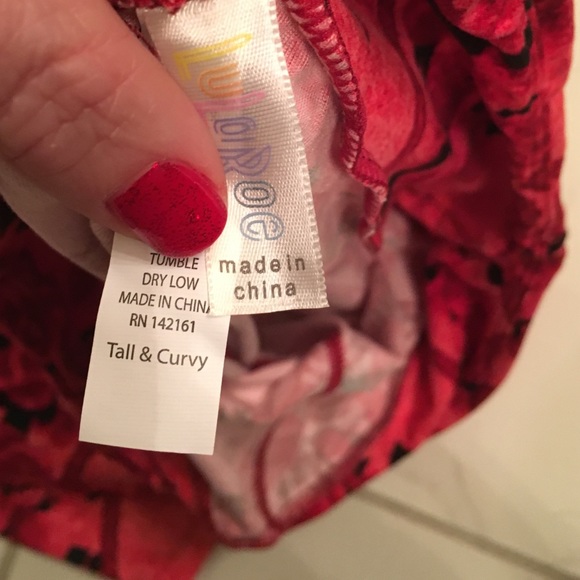 NWT TC Lularoe valentine leggings - Picture 4 of 4
