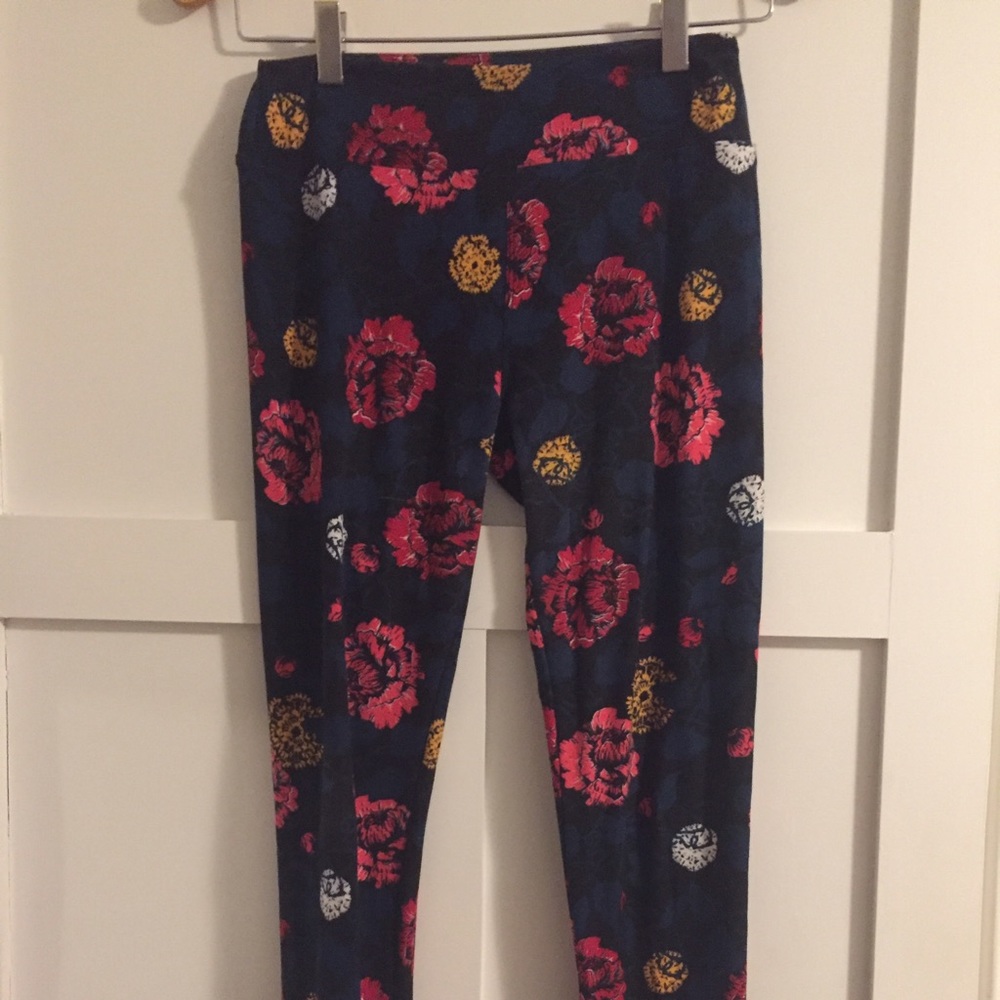 Floral Lularoe OS Leggings