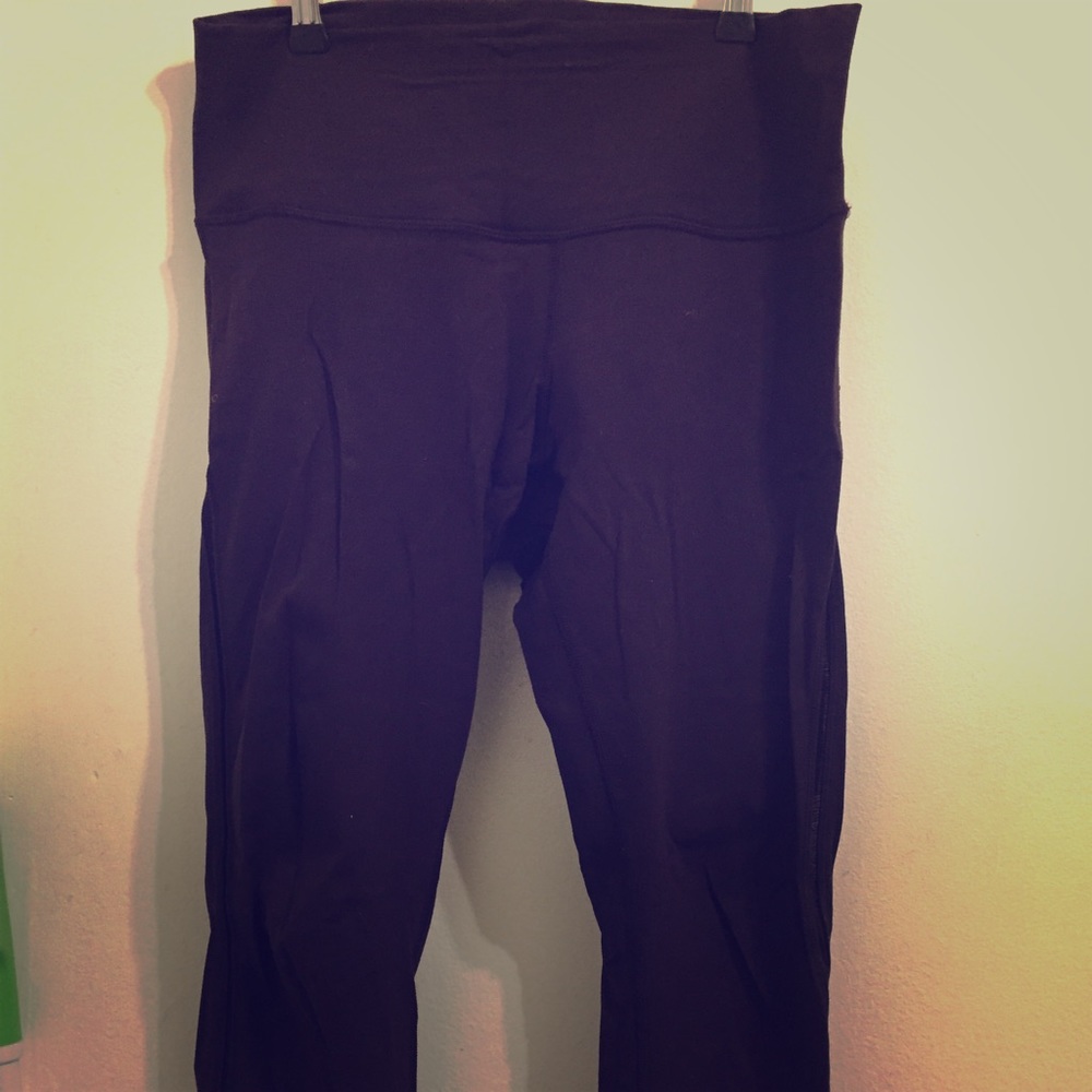 EUC High times Bordeaux leggings