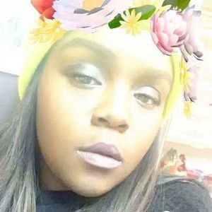 Meet your Posher, Briana