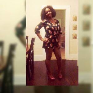 Meet your Posher, Elyse