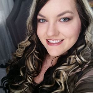 Meet your Posher, Lydia