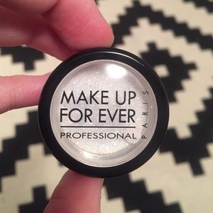 Makeup Forever White Glitter