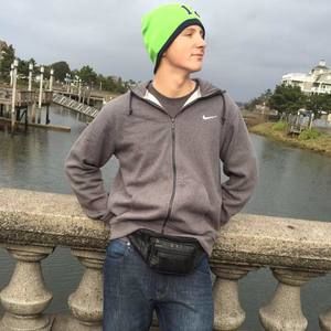 Meet your Posher, Garrett