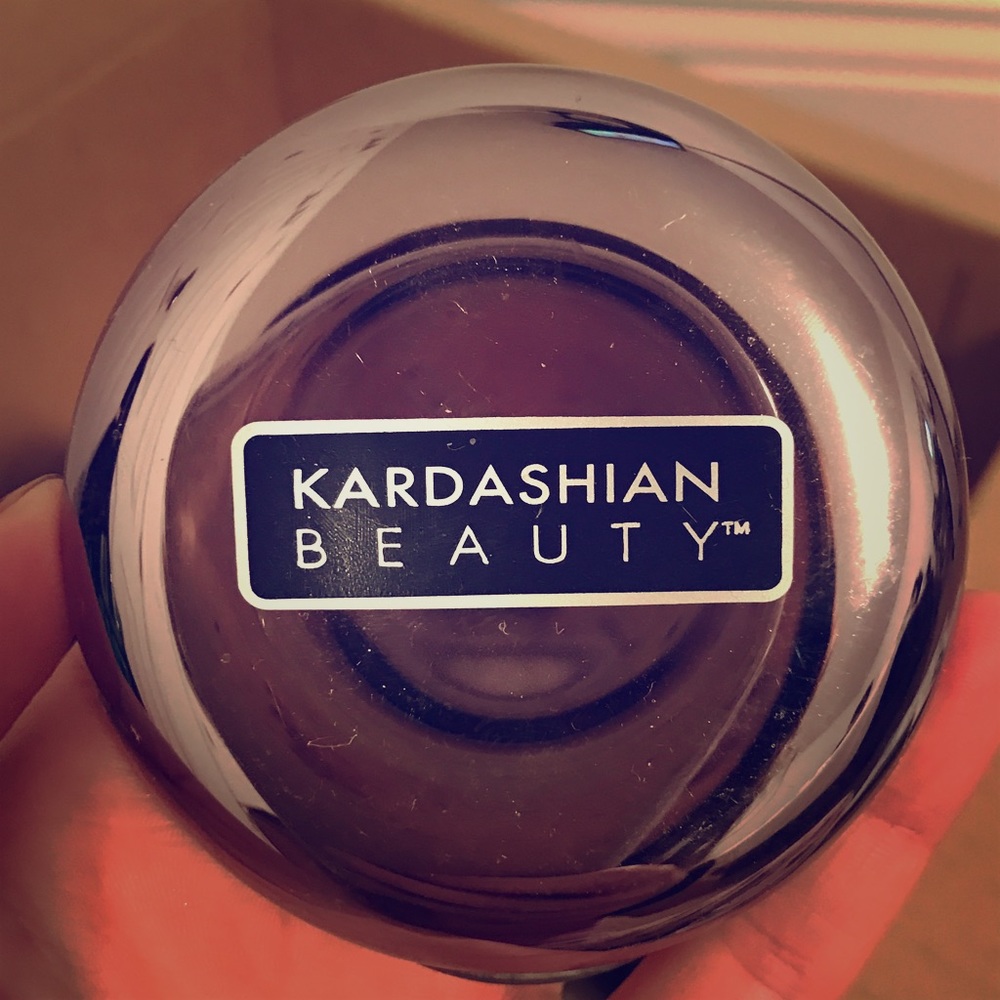 Kardashian brand makeup ! Pressed powder