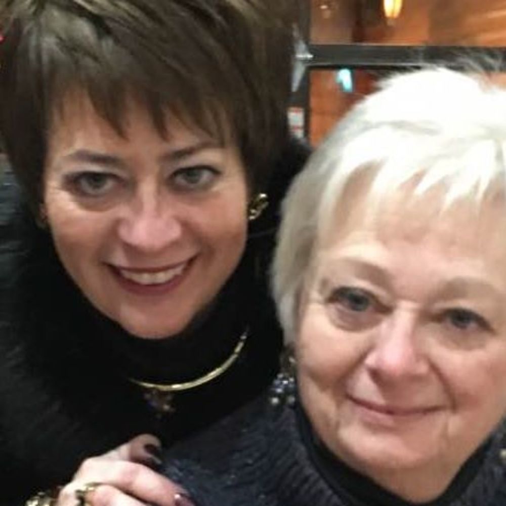 Meet your Posher, Joan