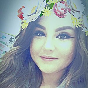 Meet your Posher, Celina