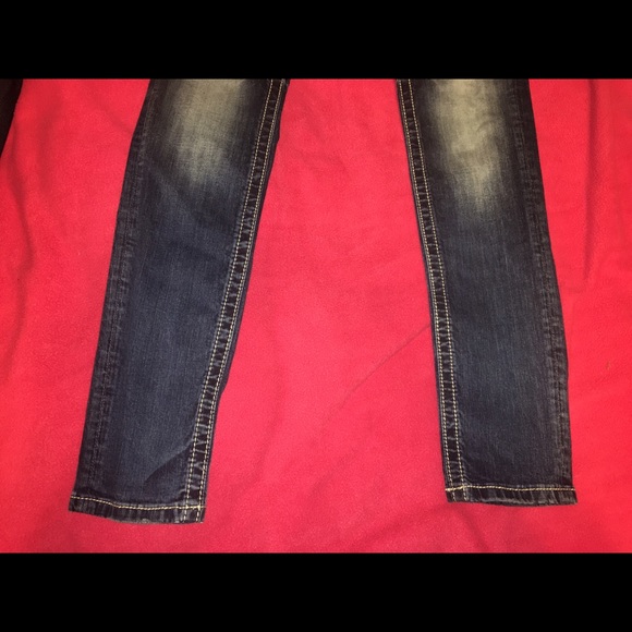 Size 27 Miss Me jeans - Picture 4 of 4