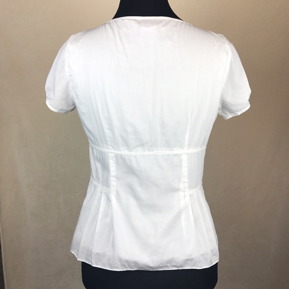 🔴SOLD🔴 Ann Taylor ruffled short sleeve button up - Picture 4 of 8