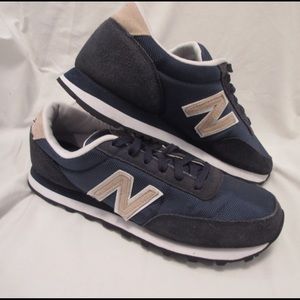 FINAL PRICE NAVY NEW BALANCE 501s SIZE 10