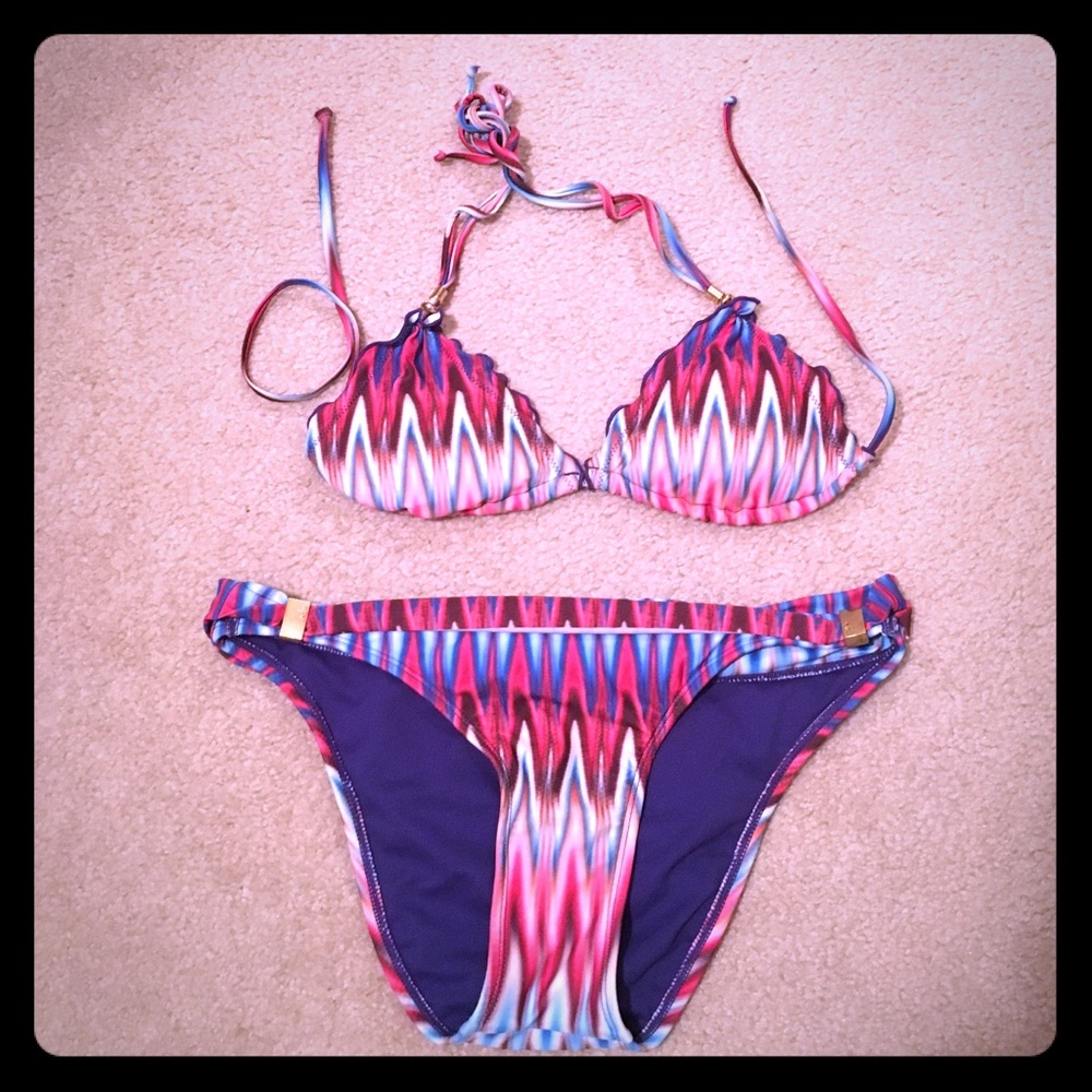 Sofia by VIX waterfall bikini