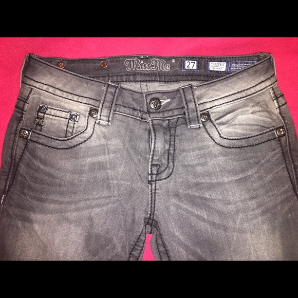 Size 27 Miss Me Jeans - Picture 2 of 4