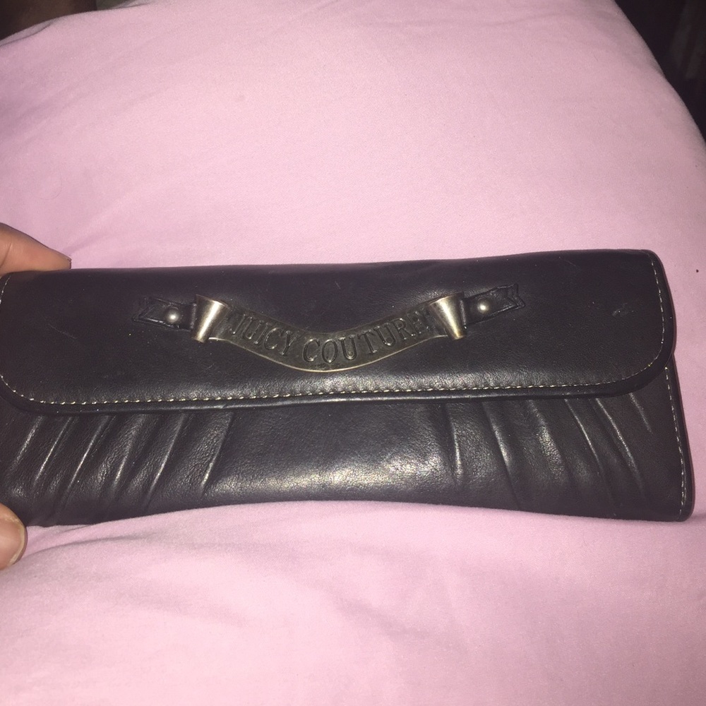 Juicy Couture long wallet