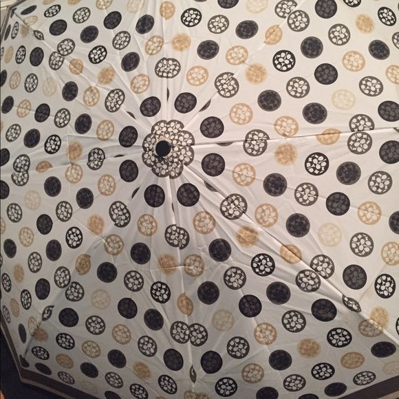 🌸SOLD🌸 NWT Auth Coach Laura Sig Compact Umbrella - Picture 4 of 5
