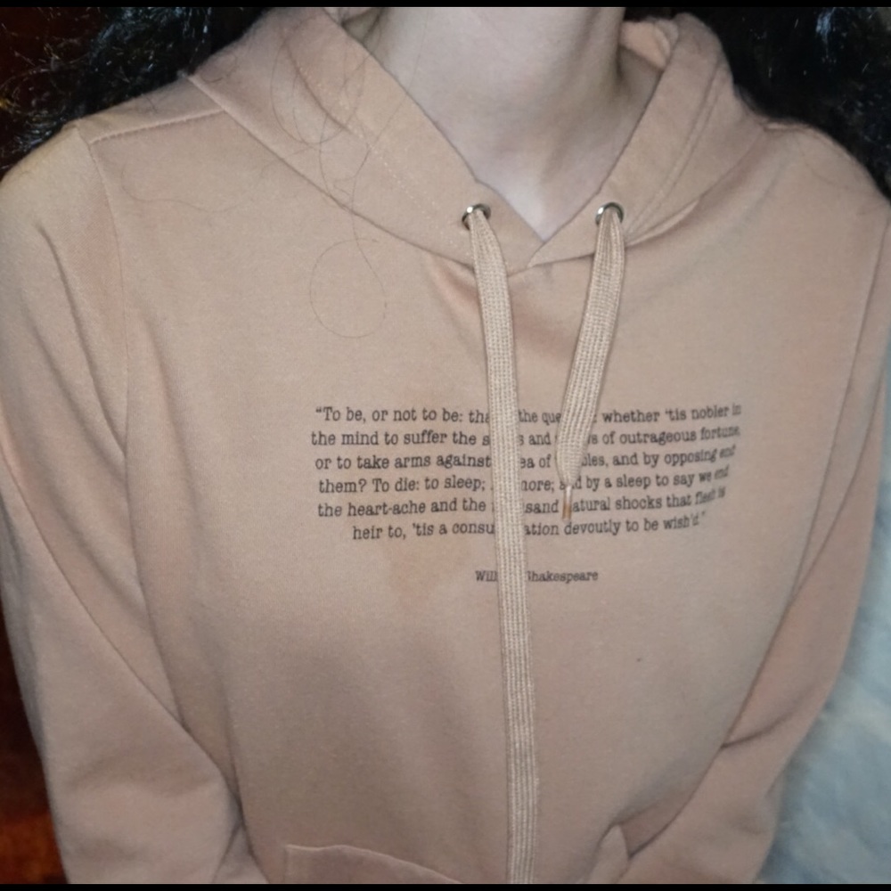 Beige Sweatshirt  William Shakespeare