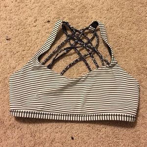Free to be wild lululemon size 6