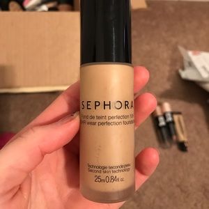 Sephora brand foundation shade light