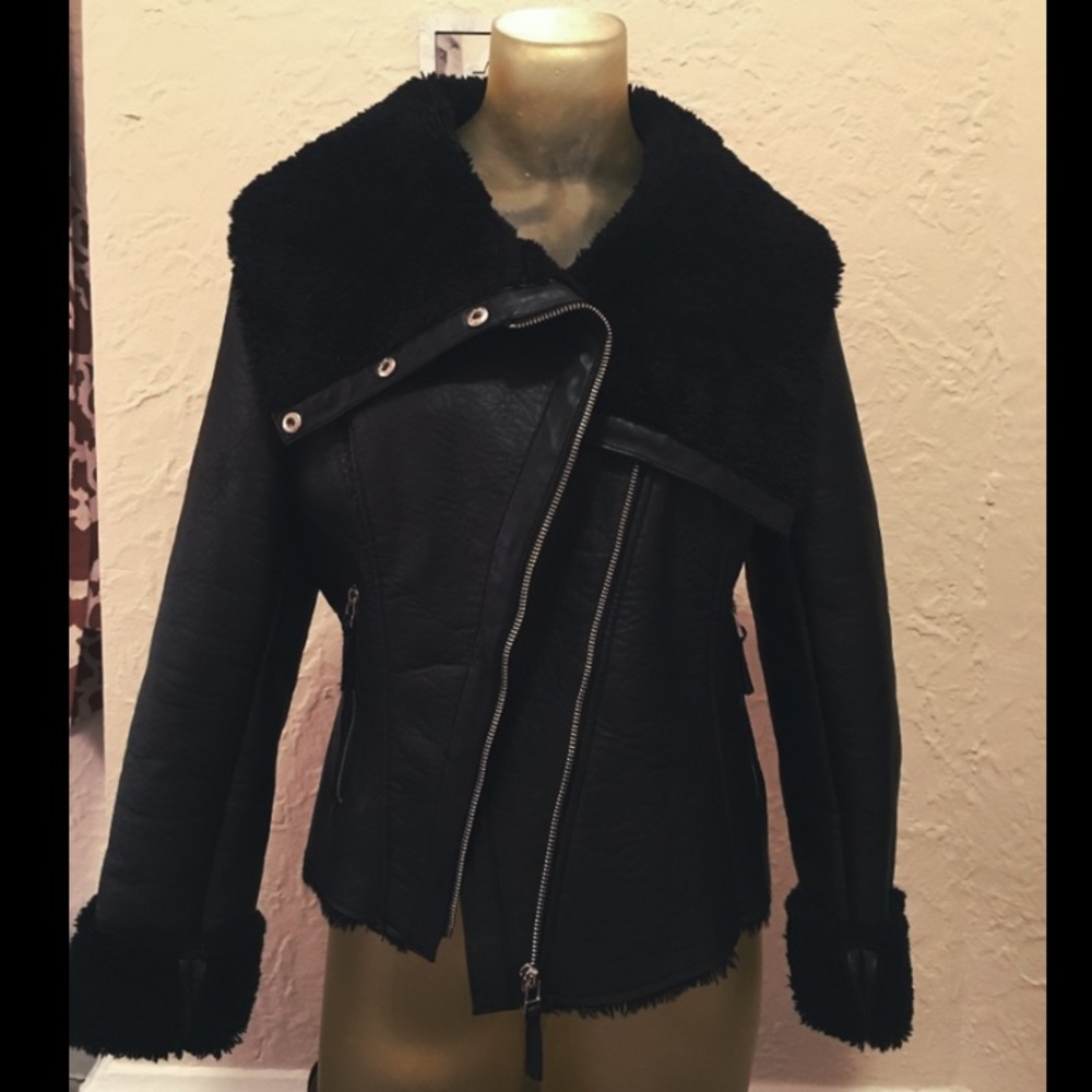 Leather bebe Jacket
