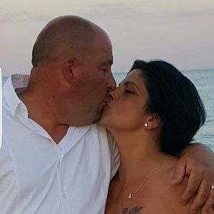 Meet your Posher, Edith