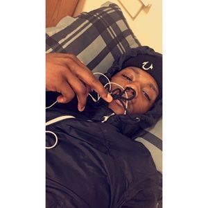 Meet your Posher, Malik