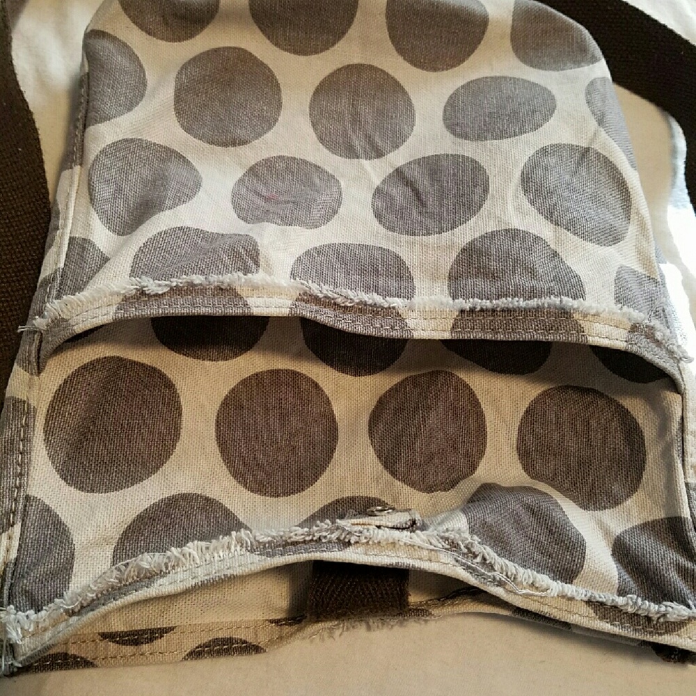 NICE Thirty-one Crossbody