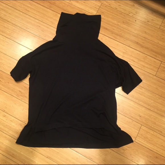 Rag & Bone Short Sleeve Turtleneck - Picture 3 of 4