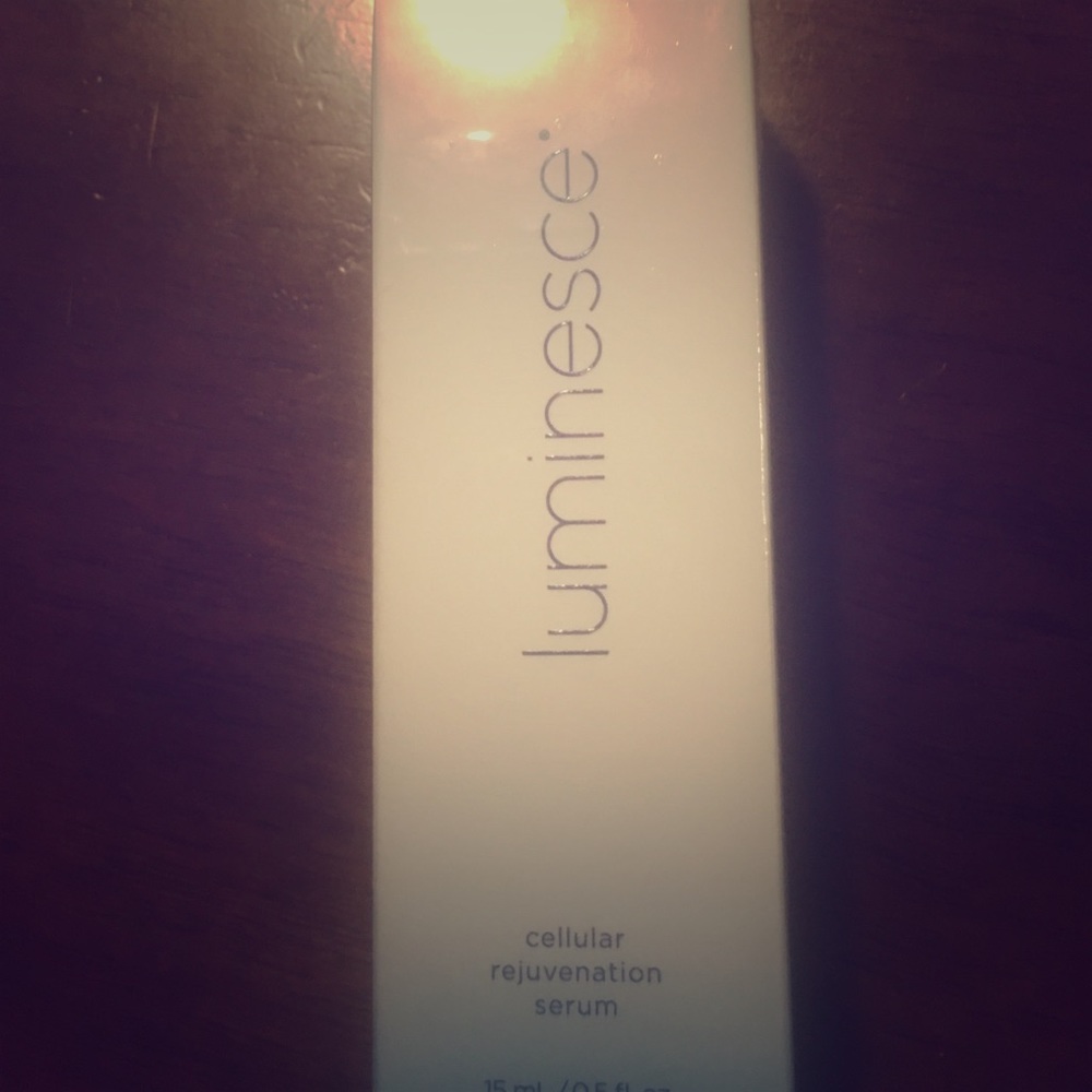 Luminesce gel cellular rejuvenation serum