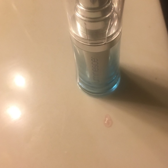 Luminesce gel cellular rejuvenation serum - Picture 4 of 4