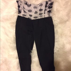 Gray and white polka dotted capri lululemon pants