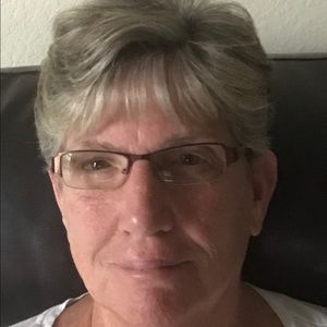 Meet your Posher, Carol