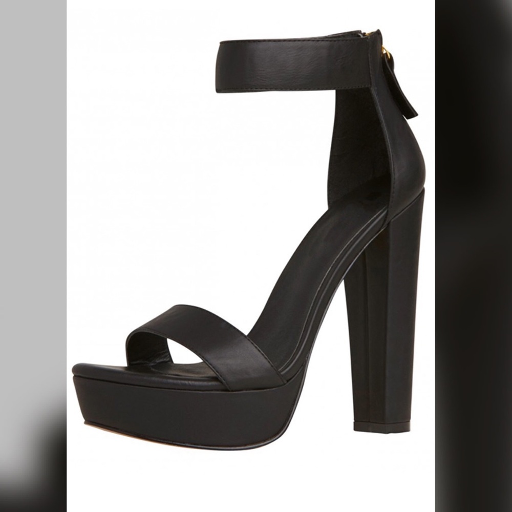 Steve Madden heels