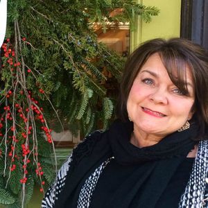 Meet your Posher, Carol