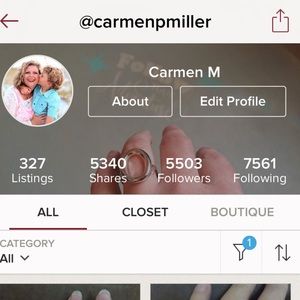 ‼️Combined shipping/bundling with my Mom's closet!