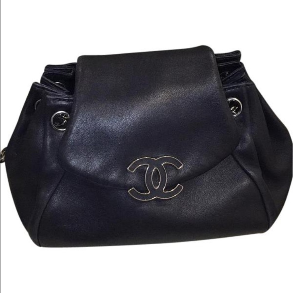 SOLD!Chanel navy bag