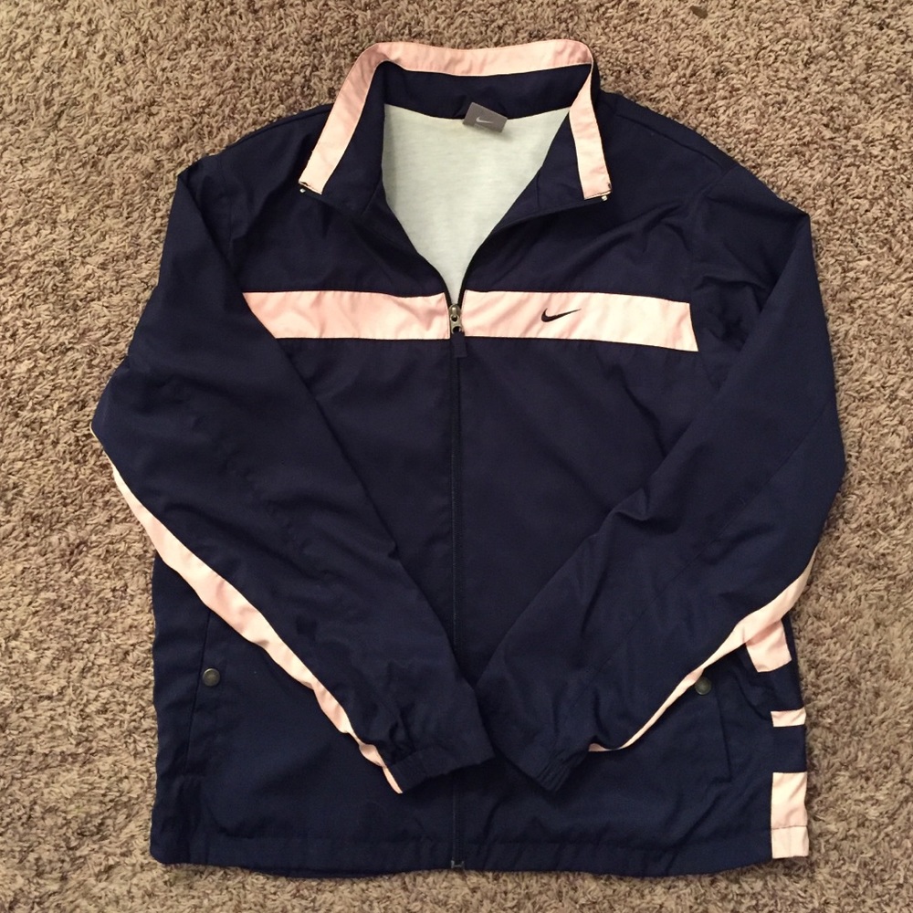 Nike lightweight jacket!!