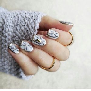 Meet your Posher, Sydney