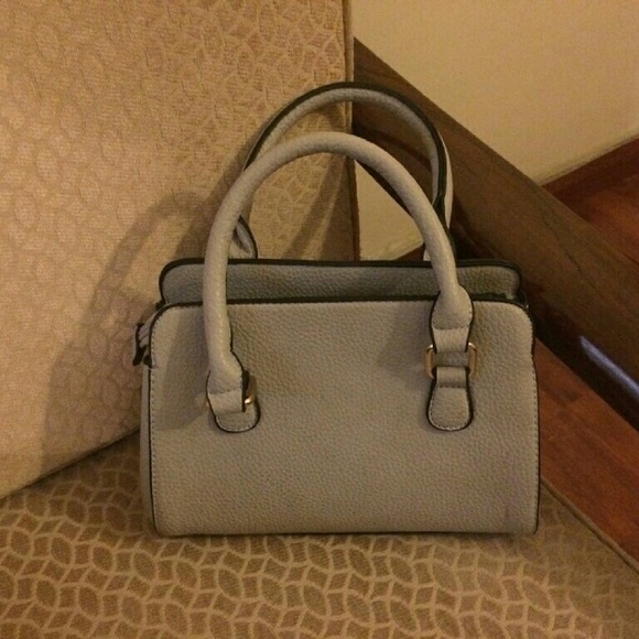 Meet your Posher, Mrs - Picture 1 of 1