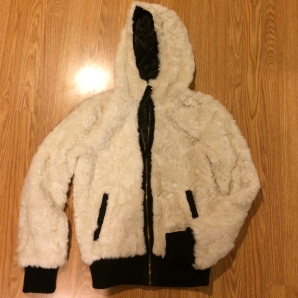 Jacket - Picture 2 of 4
