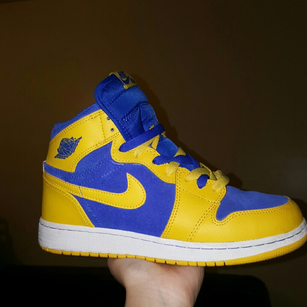 Air Jordan Retro Laney 1