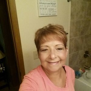 Meet your Posher, Pamela